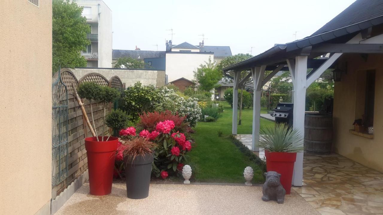 Louane Apartment Le Mans Luaran gambar